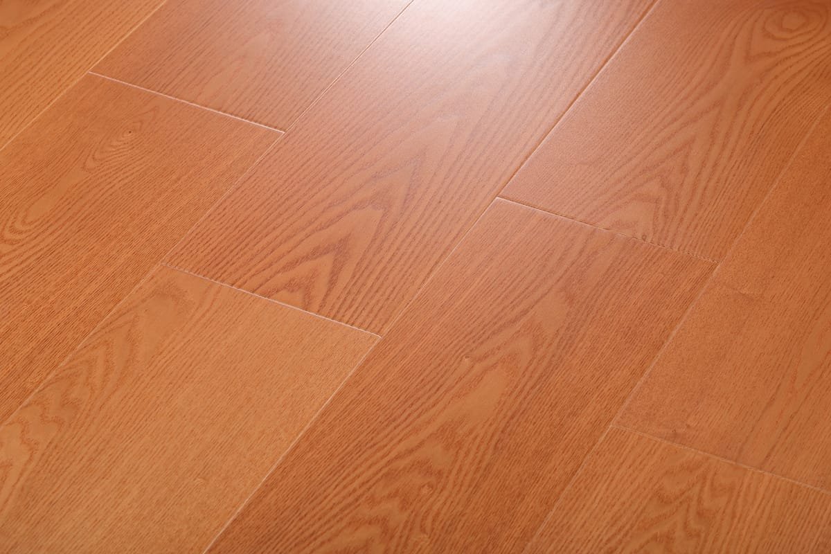 Solid Hardwood Flooring 农夫山林 白蜡木 永吉色